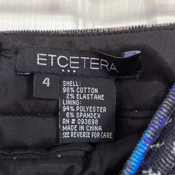 Etcetera corduroy sz 4 skirt. Colorful design black back zip & split - Picture 2 of 9